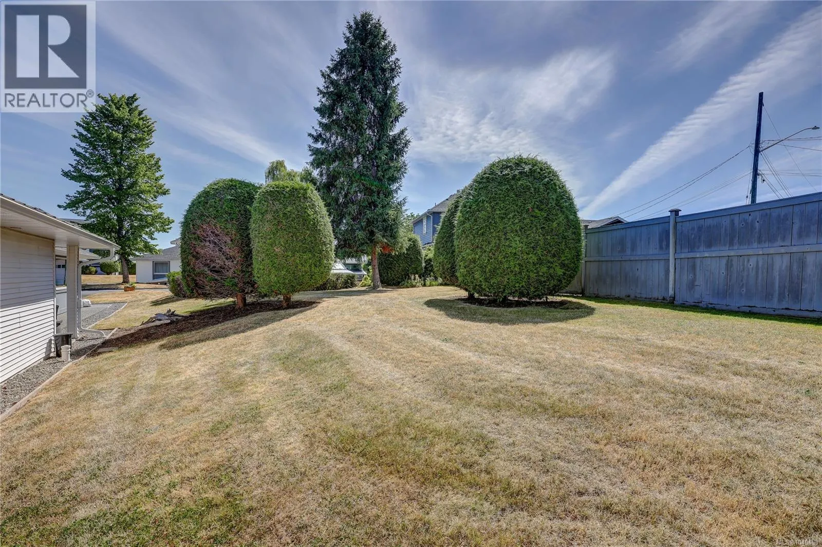 201 330 Dogwood St