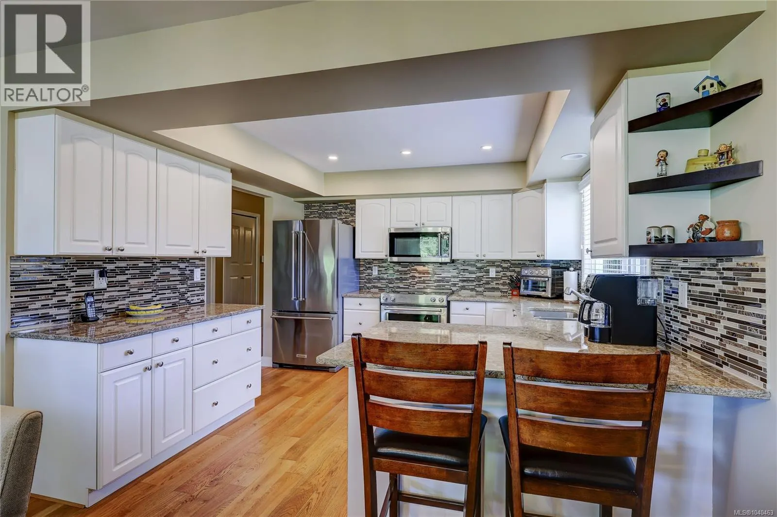 201 330 Dogwood St