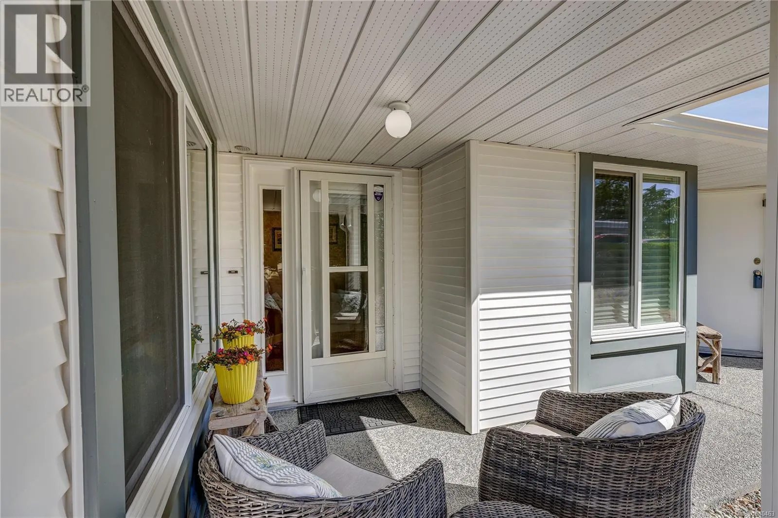 201 330 Dogwood St
