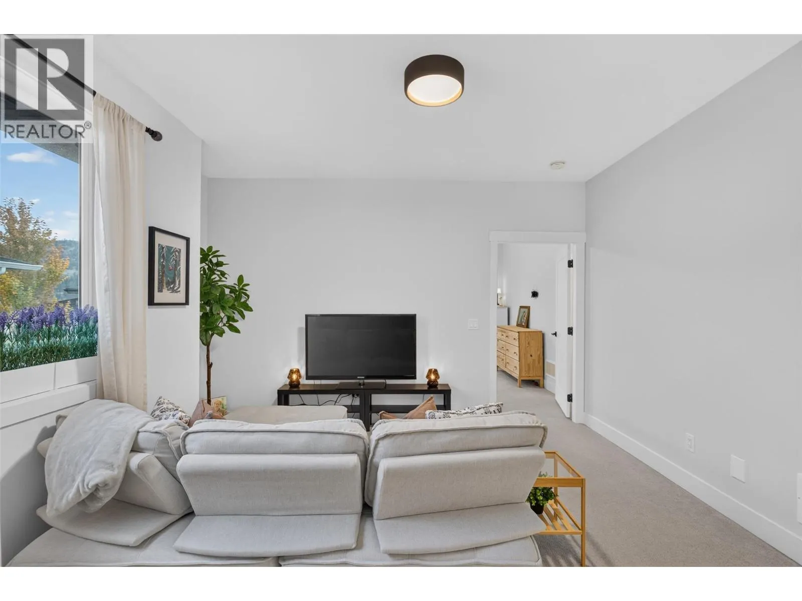 142 Summerhill Place