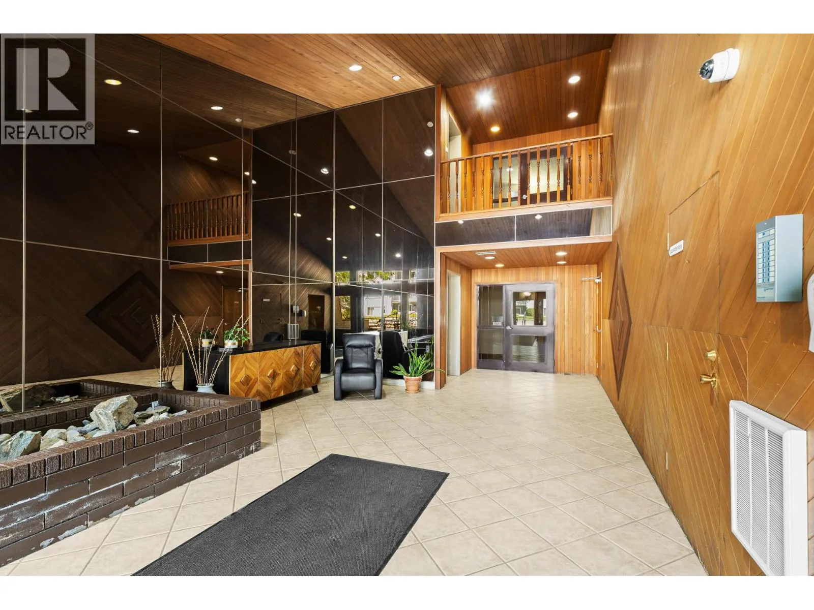 983 Bernard Avenue Unit# 210