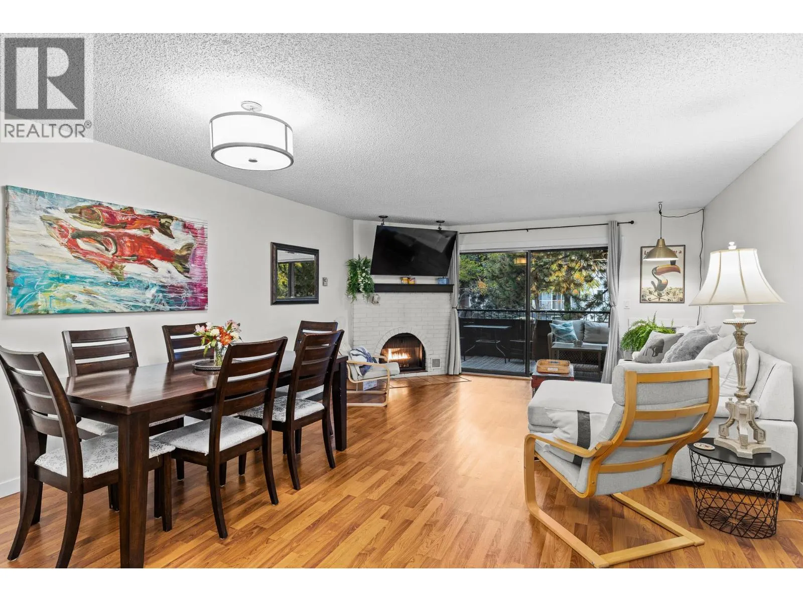 983 Bernard Avenue Unit# 210