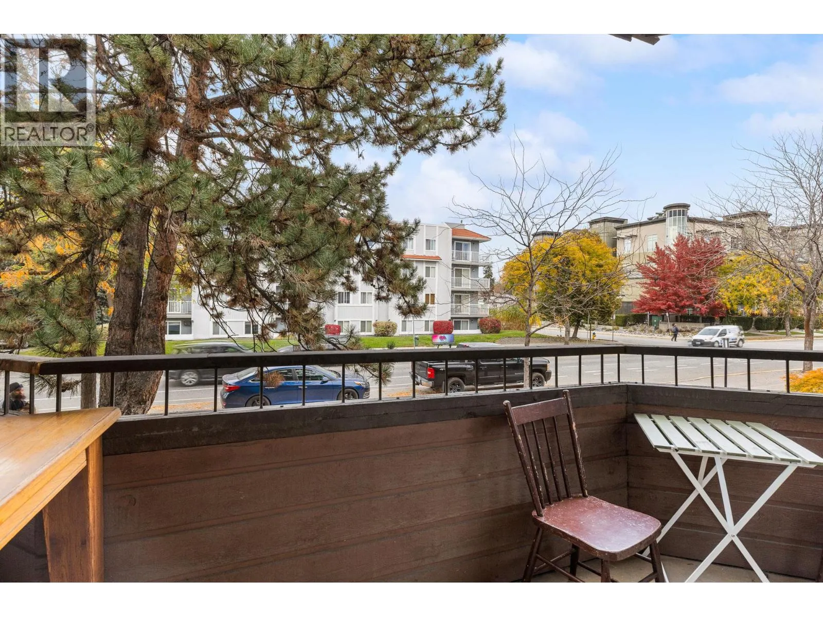 983 Bernard Avenue Unit# 210