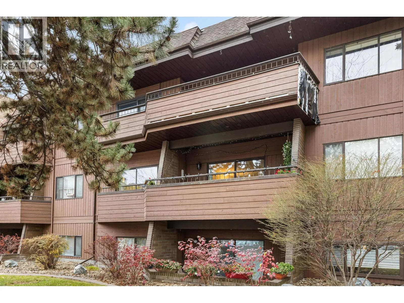 983 Bernard Avenue Unit# 210