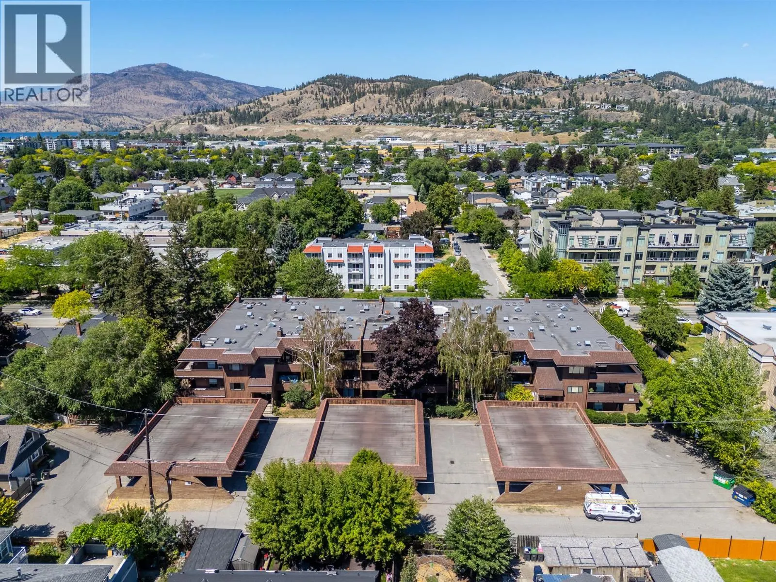 983 Bernard Avenue Unit# 210