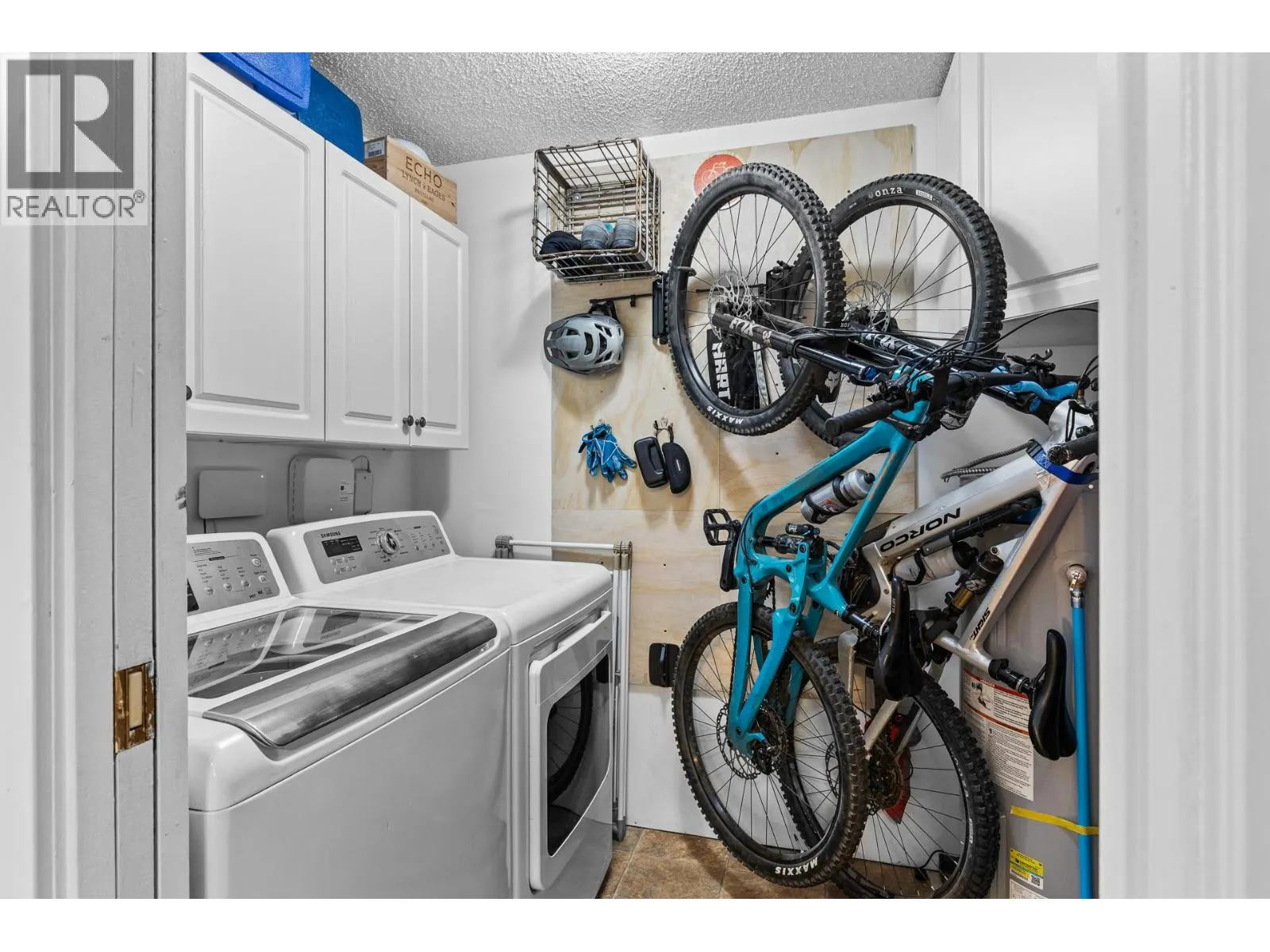 983 Bernard Avenue Unit# 210