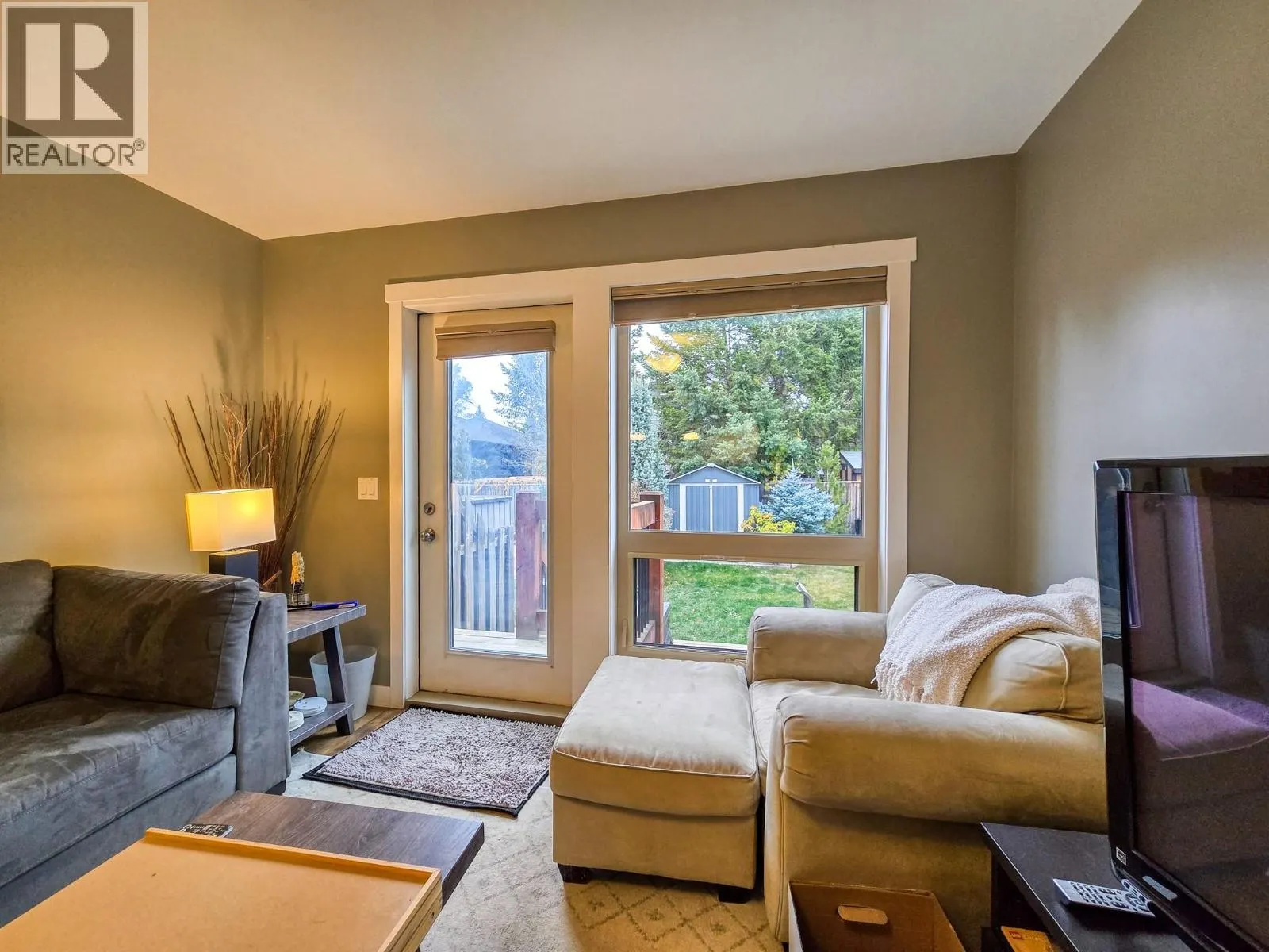 989 SWANSEA VIEW Road Unit# 19