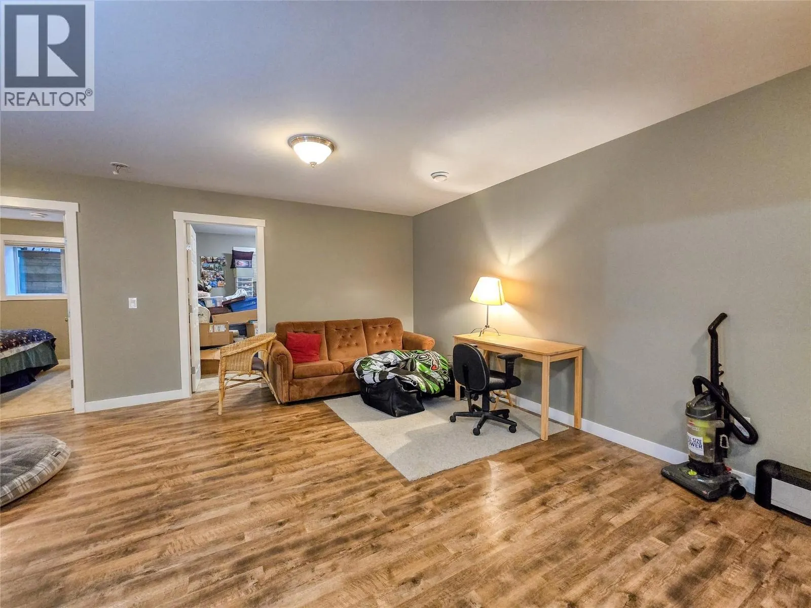 989 SWANSEA VIEW Road Unit# 19