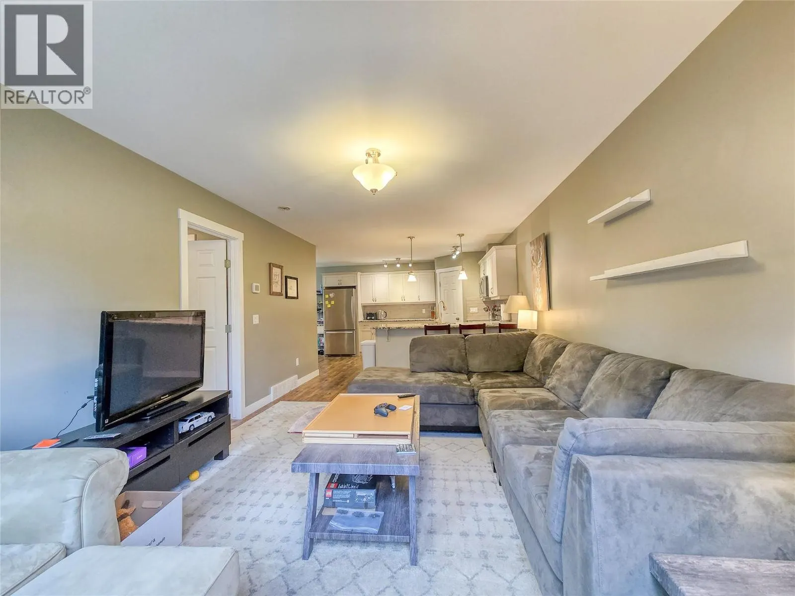 989 SWANSEA VIEW Road Unit# 19