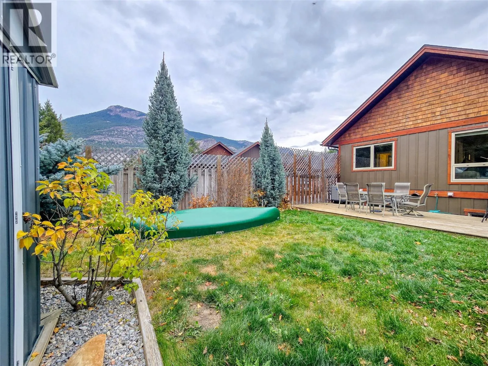 989 SWANSEA VIEW Road Unit# 19