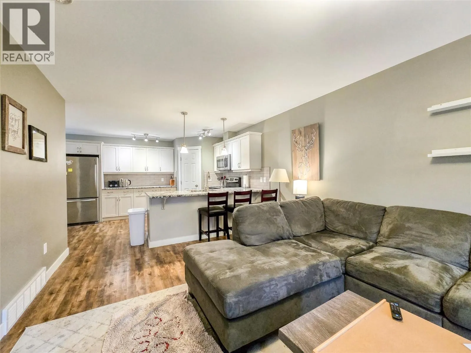 989 SWANSEA VIEW Road Unit# 19