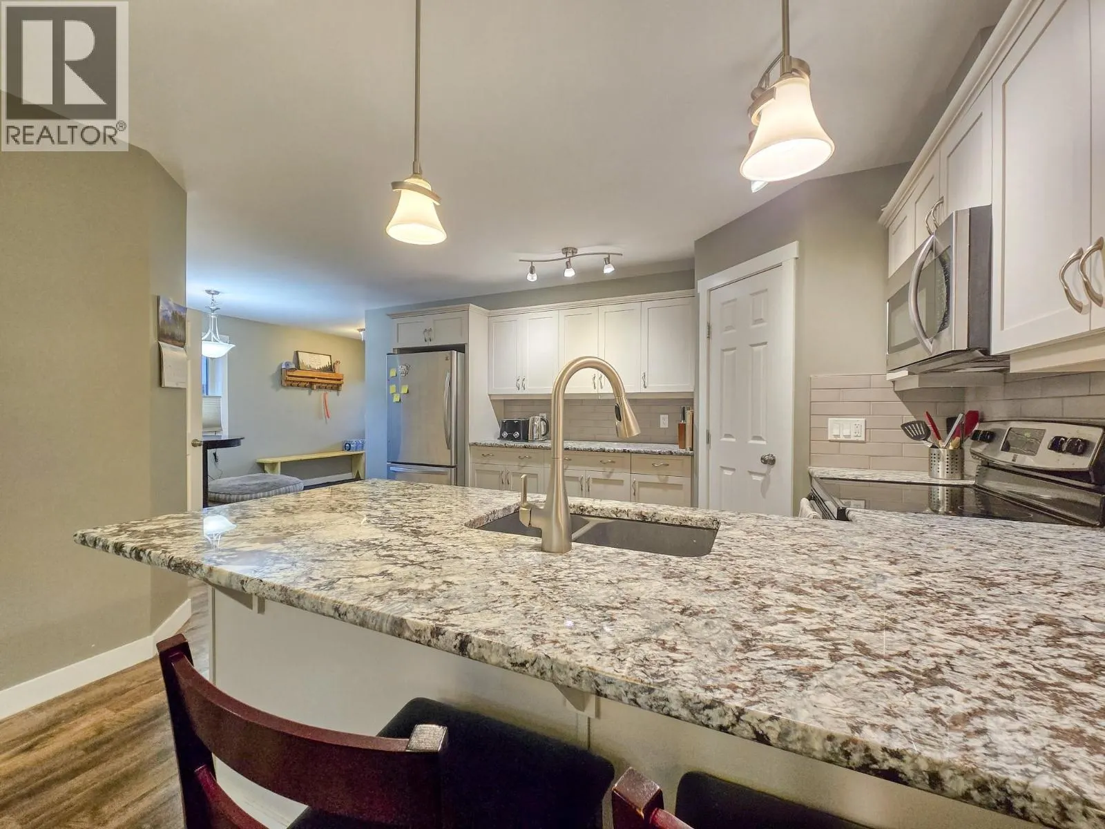 989 SWANSEA VIEW Road Unit# 19