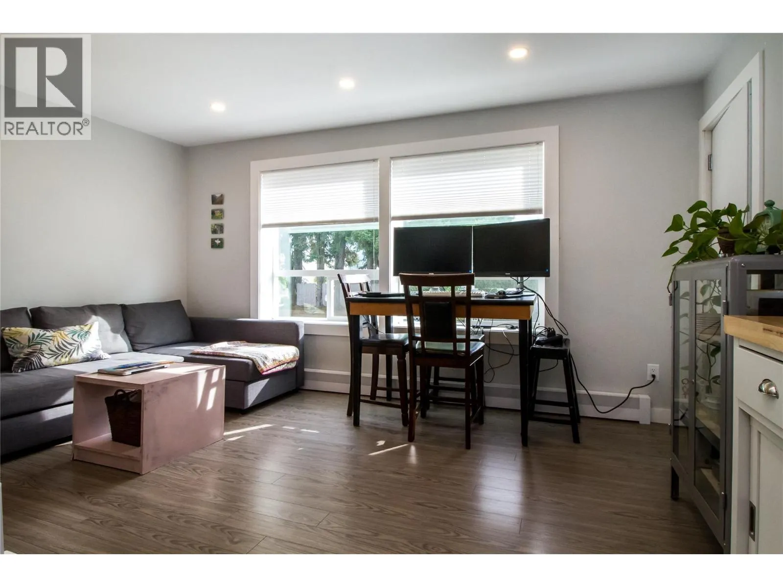 321 Third Street E