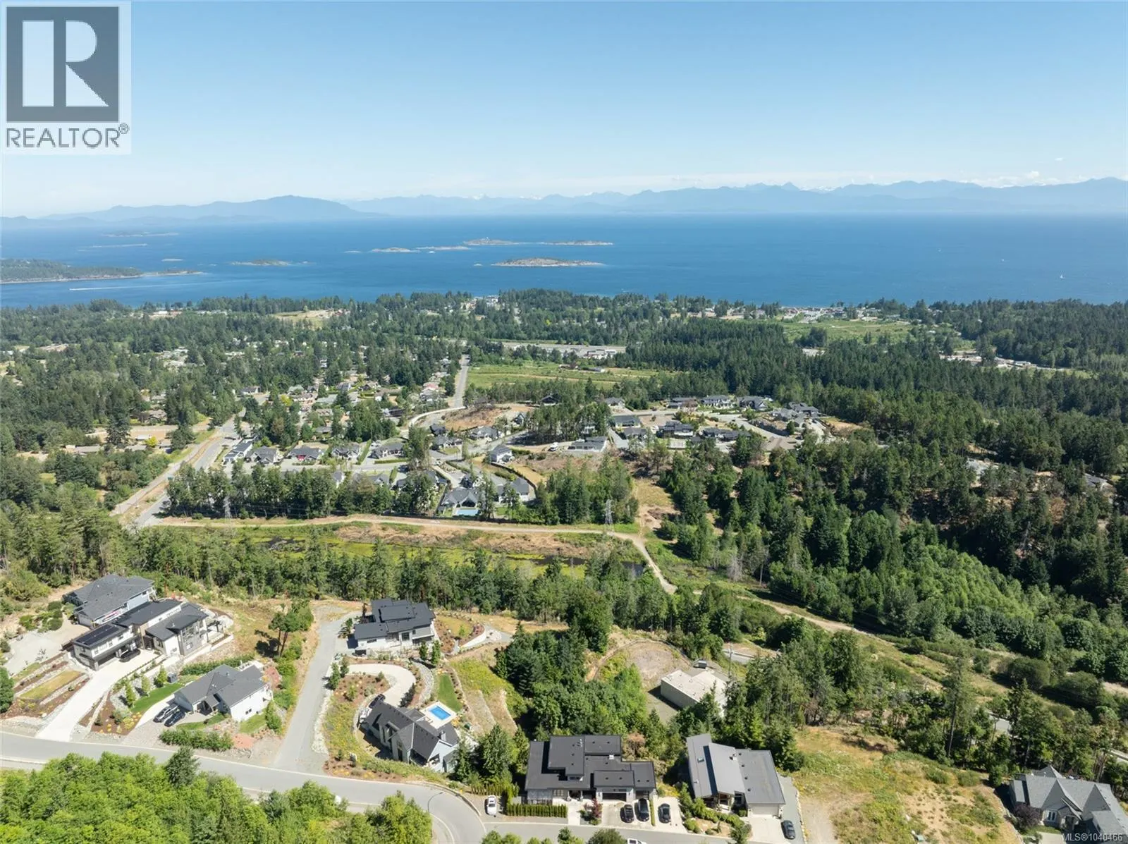 7376 High Ridge Cres