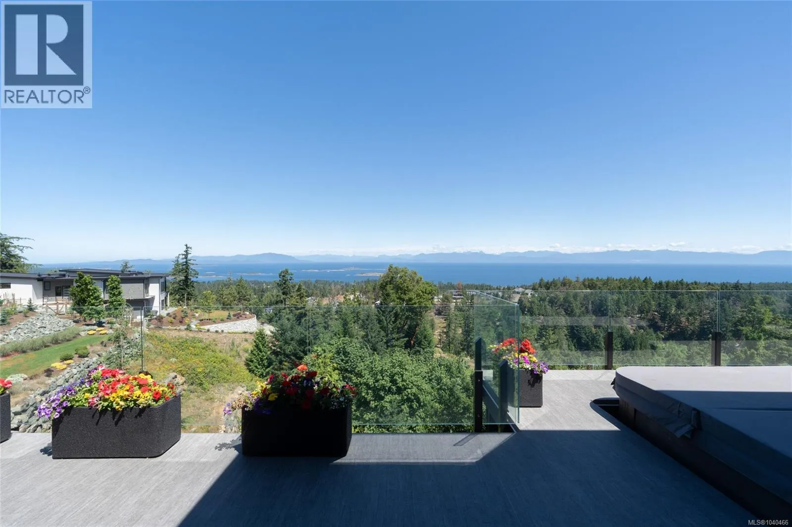 7376 High Ridge Cres