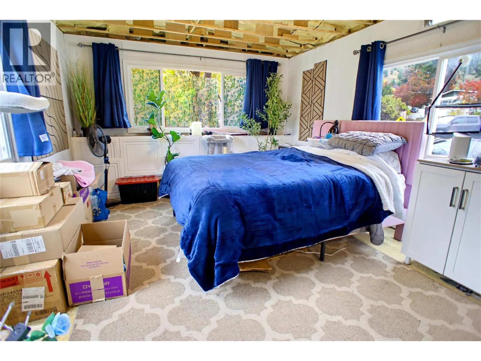 1175 ROSE HILL Road Unit# 102