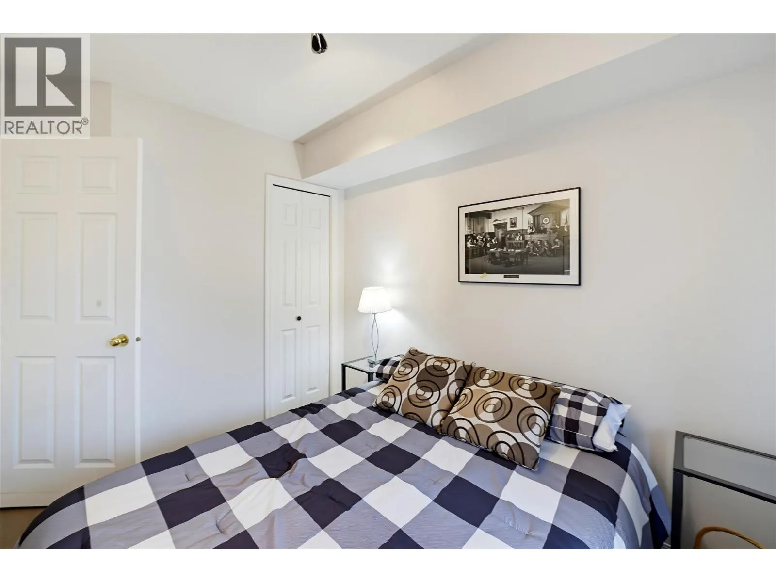 640 3 Street SW Unit# 208