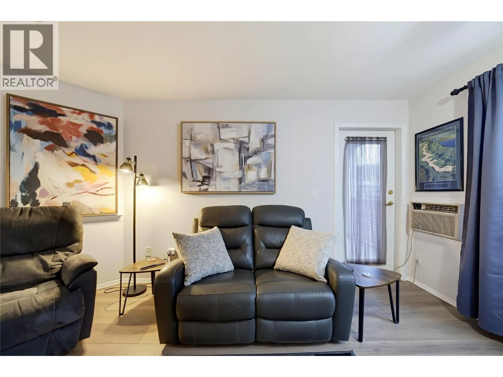 640 3 Street SW Unit# 208