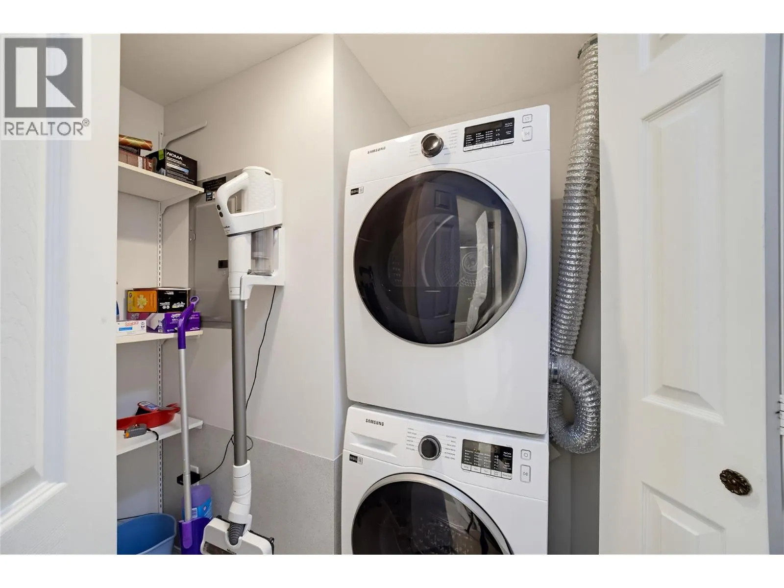 640 3 Street SW Unit# 208