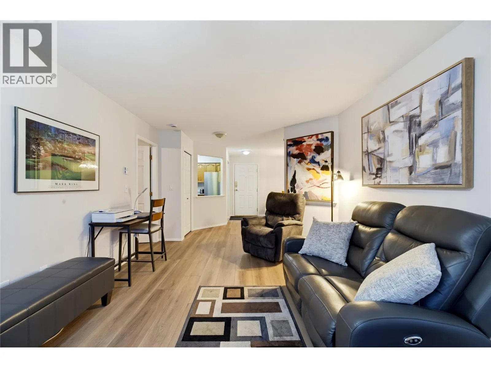 640 3 Street SW Unit# 208
