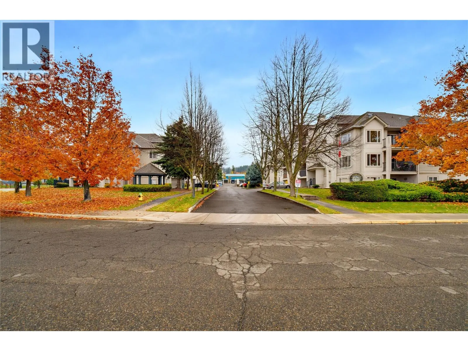 640 3 Street SW Unit# 208