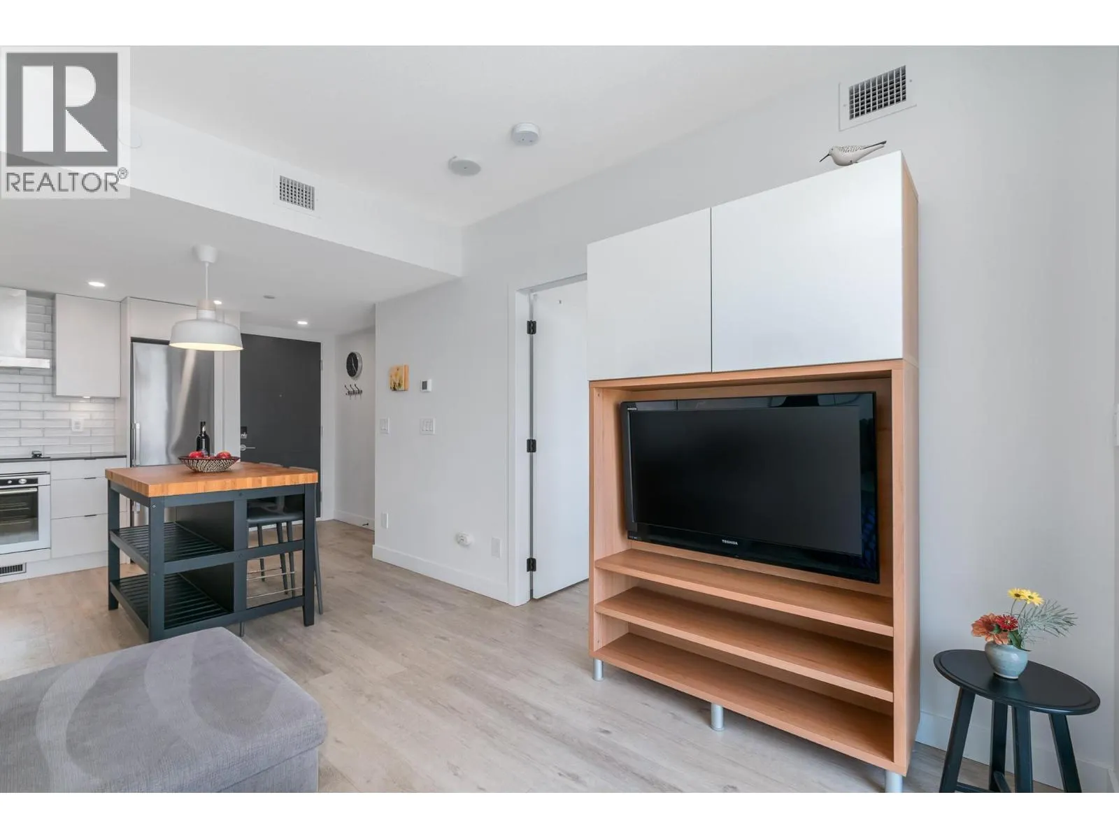 1471 St Paul Street Unit# 1609