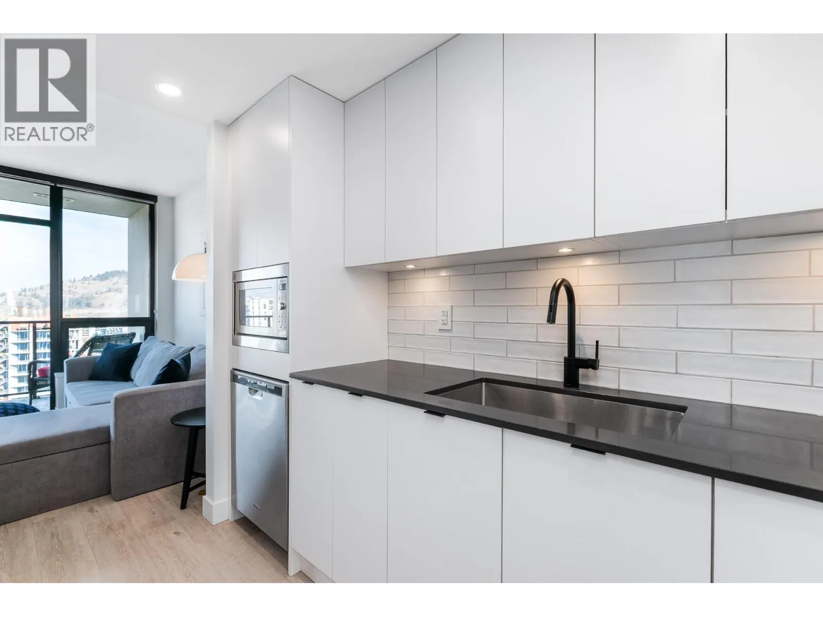 1471 St Paul Street Unit# 1609