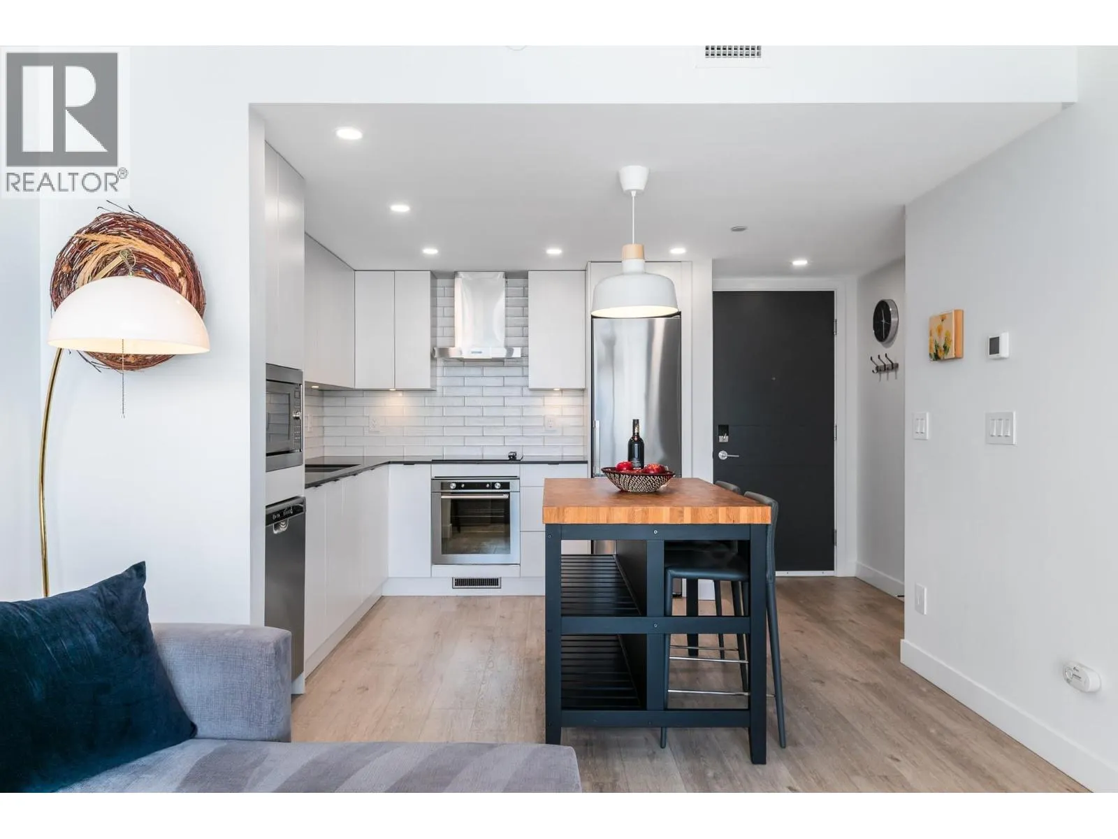 1471 St Paul Street Unit# 1609