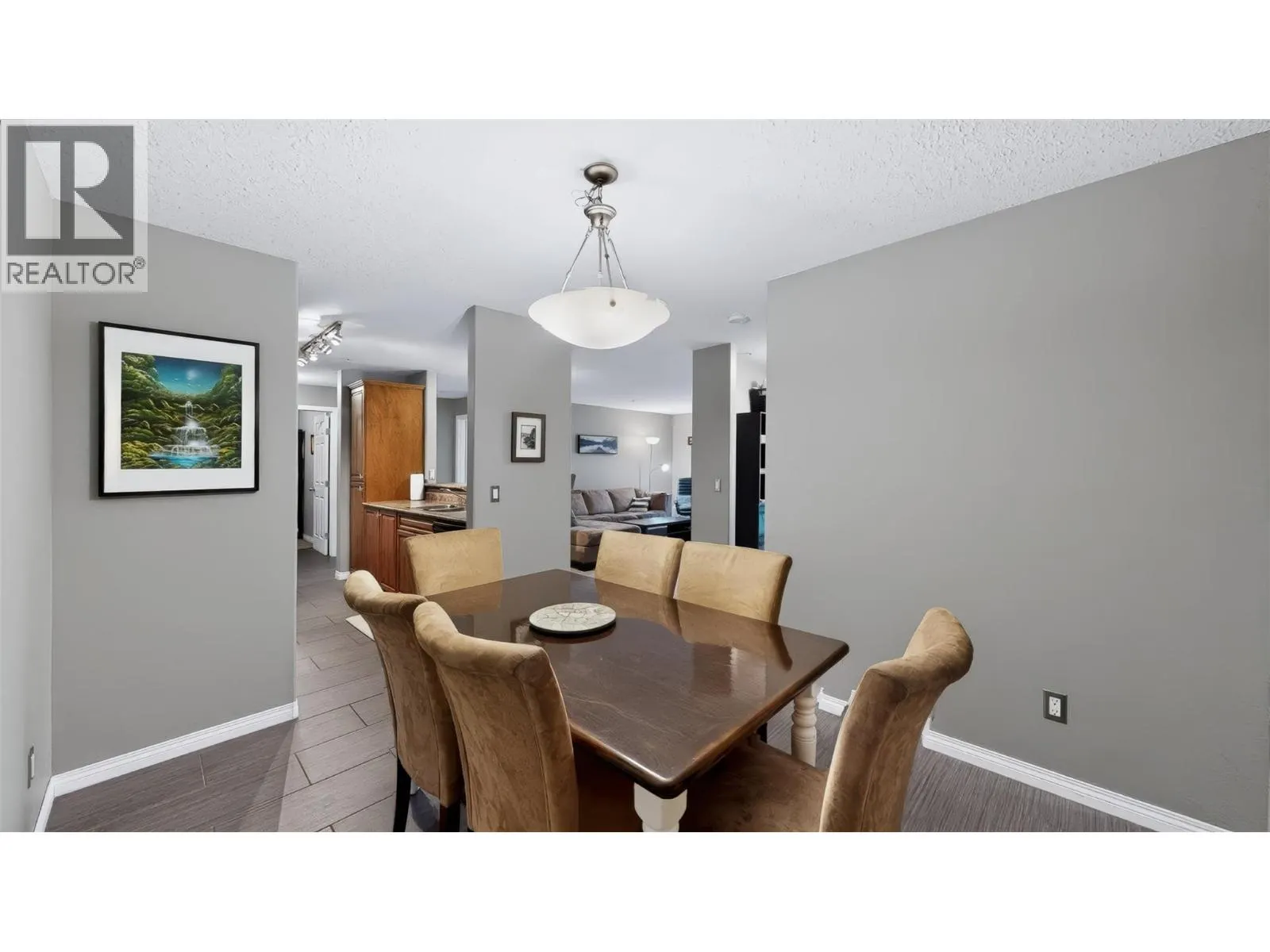 4767 FORSTERS LANDING Road Unit# 206