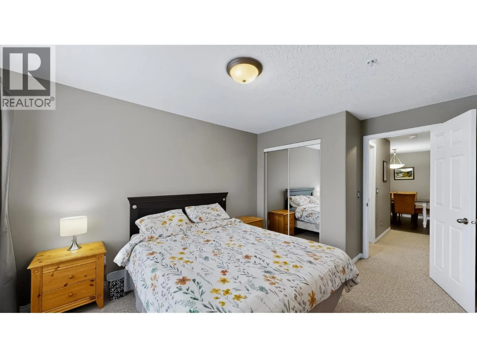 4767 FORSTERS LANDING Road Unit# 206