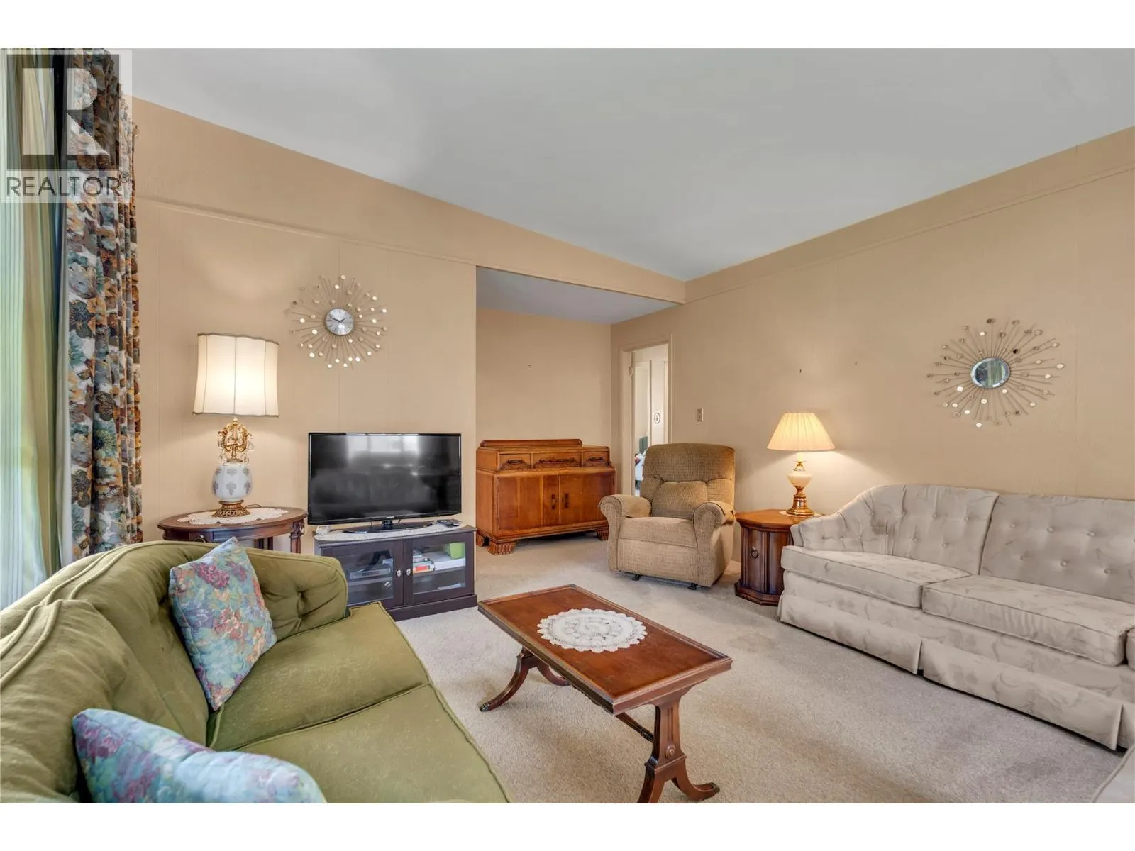 1256 Fairview Road