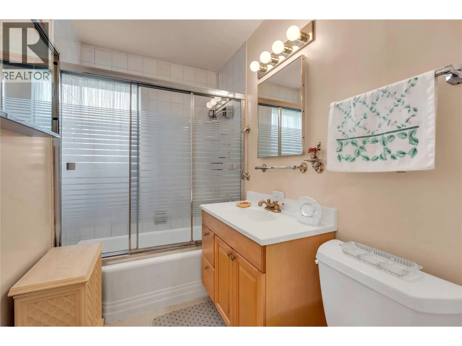 1256 Fairview Road