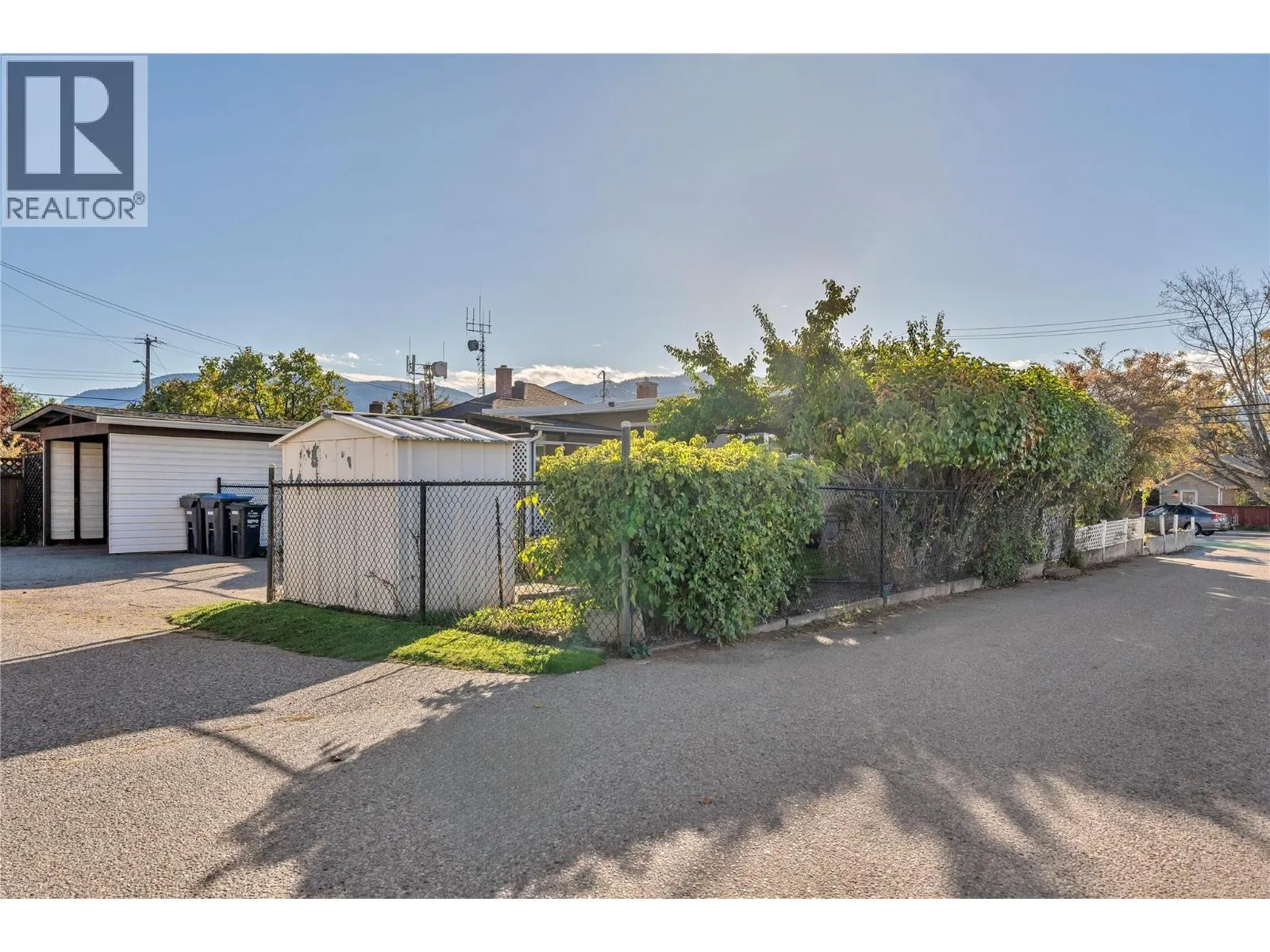 1256 Fairview Road