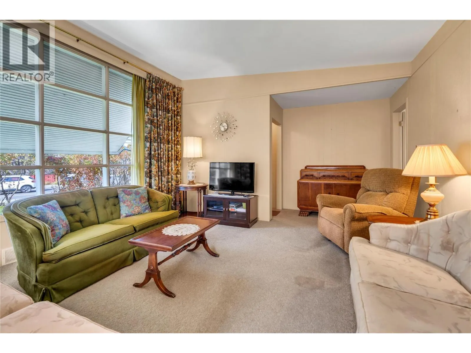 1256 Fairview Road
