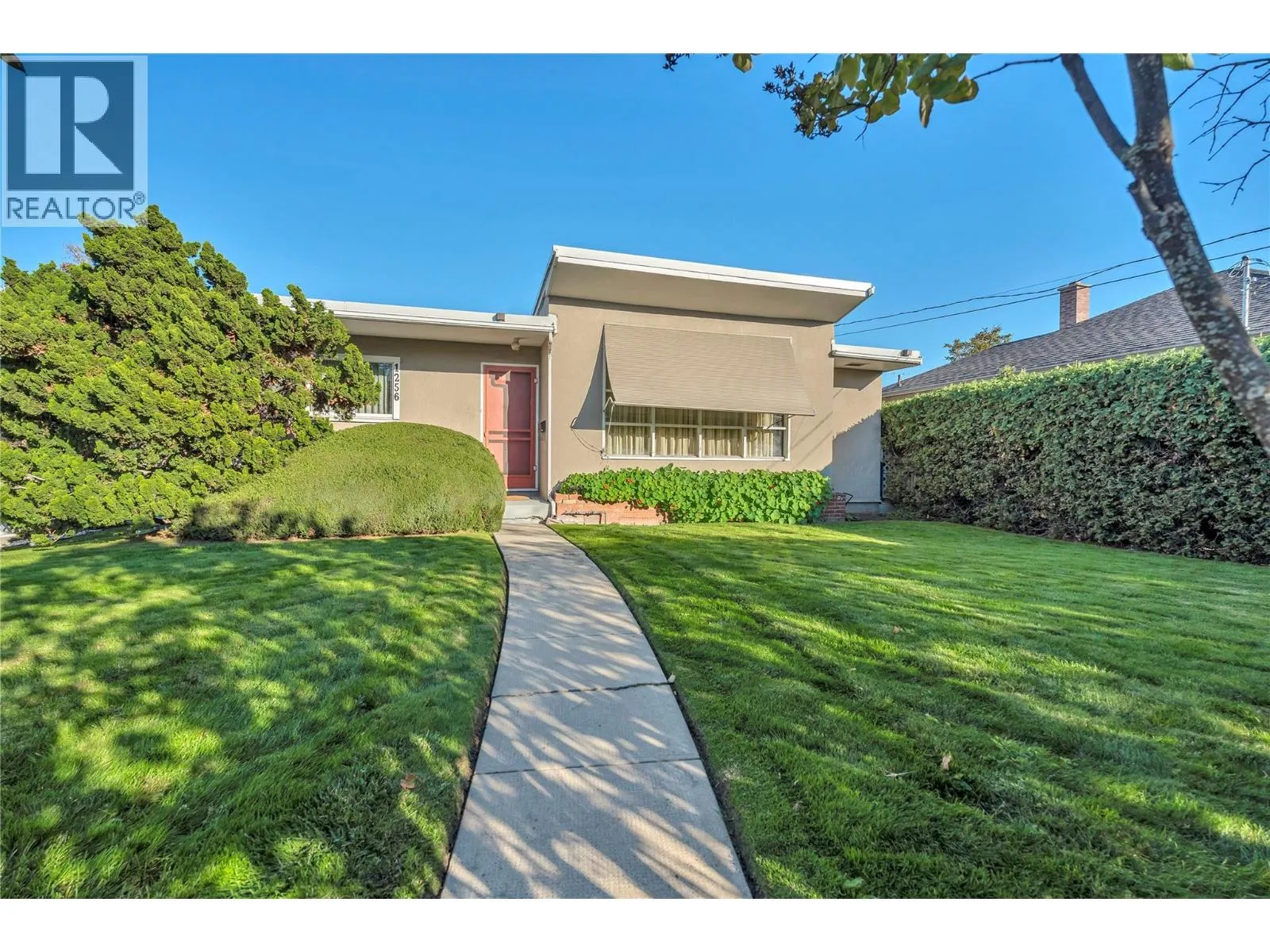 1256 Fairview Road