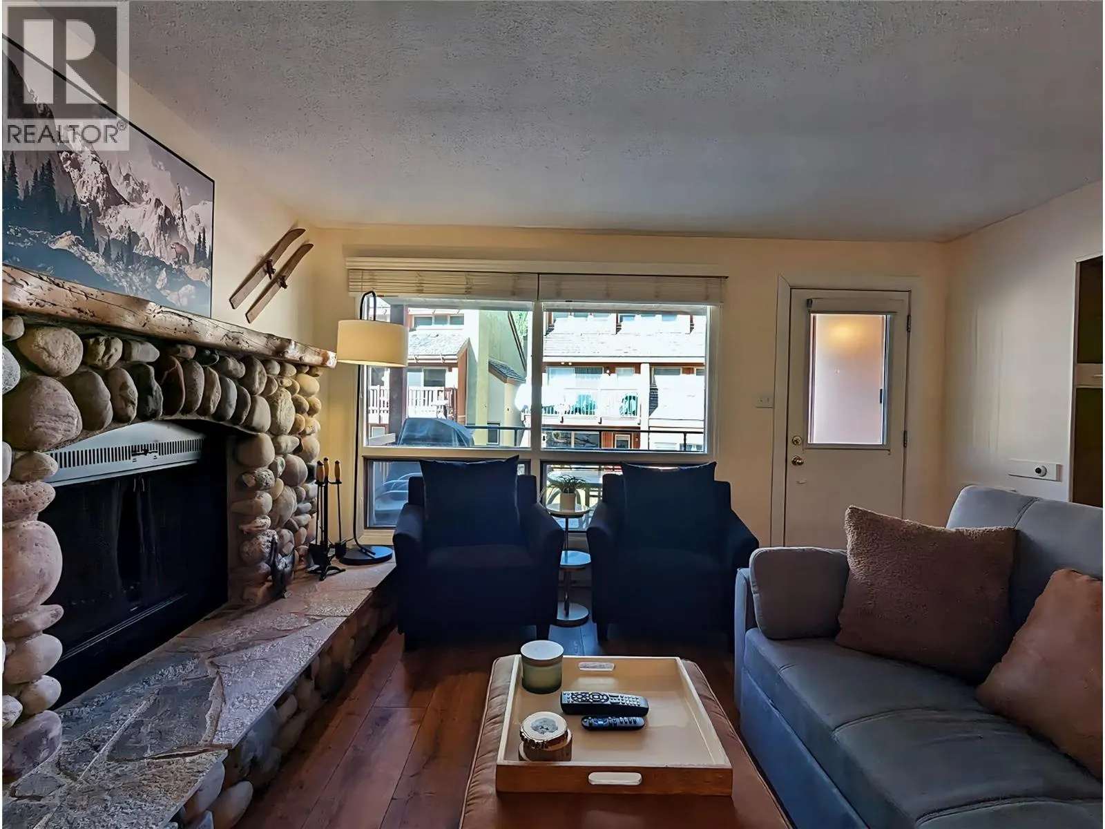 2030 Panorama Drive Unit# 806