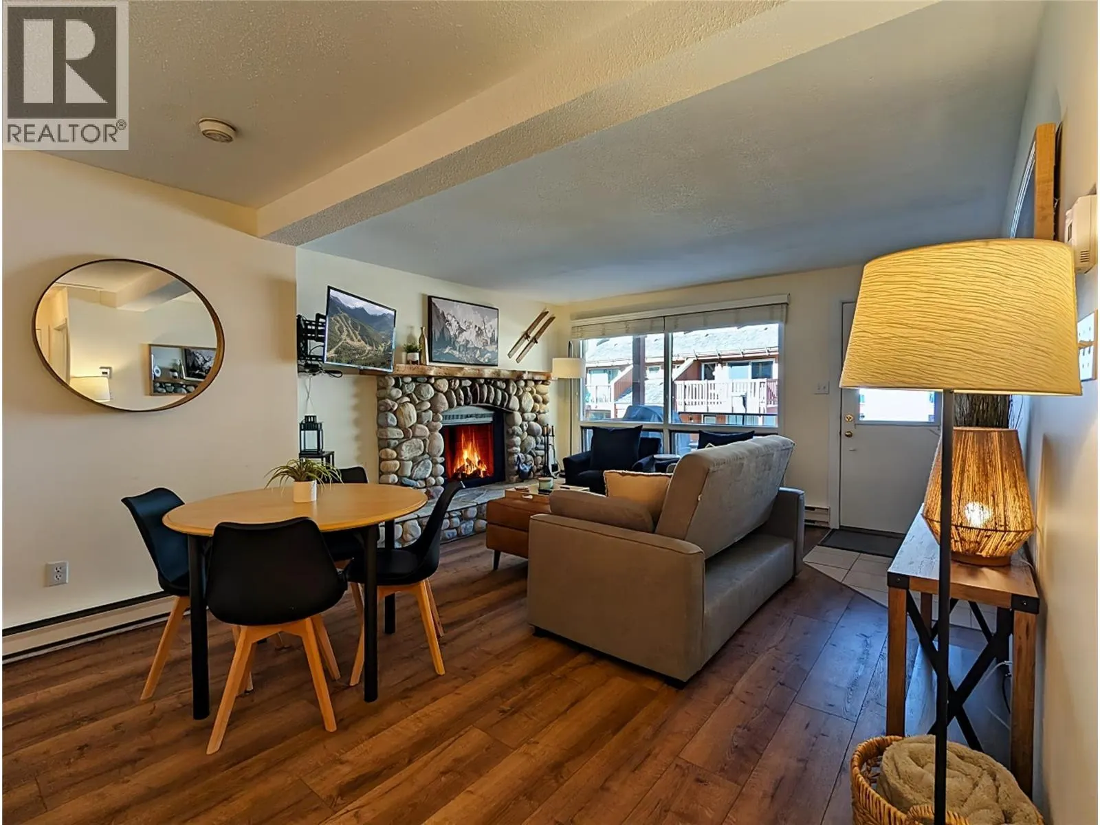 2030 Panorama Drive Unit# 806