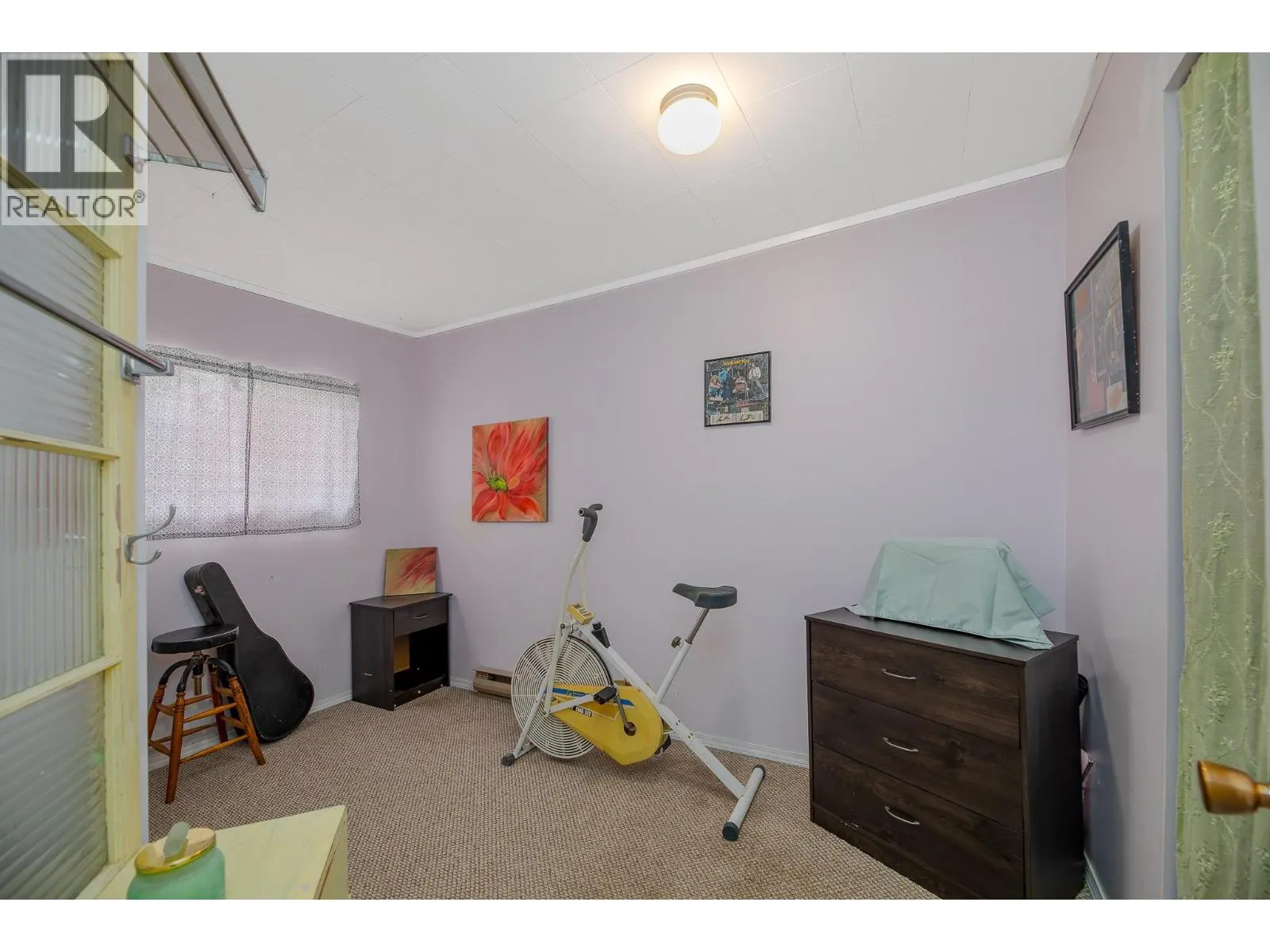 402 Conklin Avenue