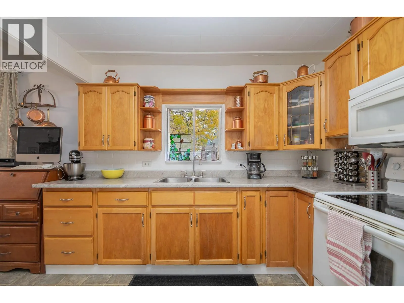 402 Conklin Avenue