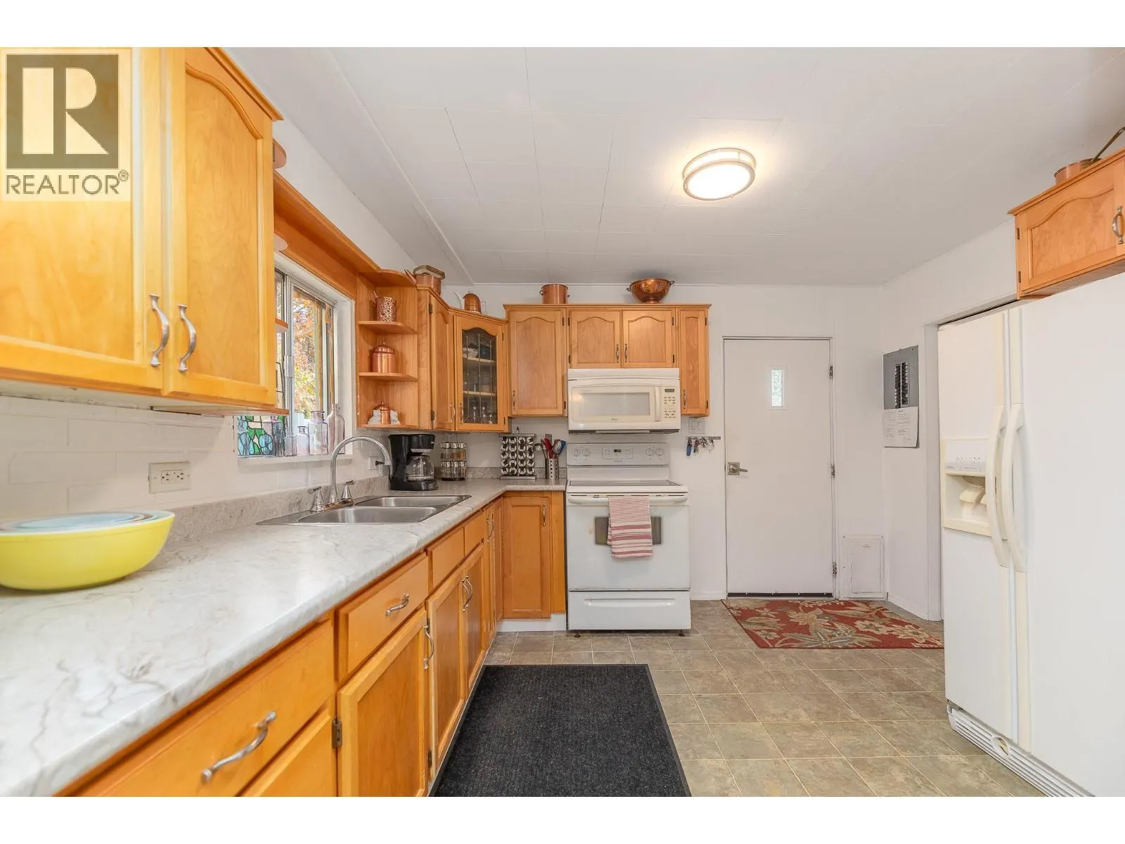 402 Conklin Avenue