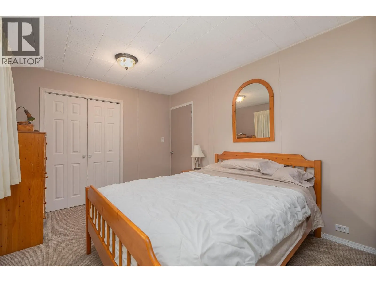 402 Conklin Avenue
