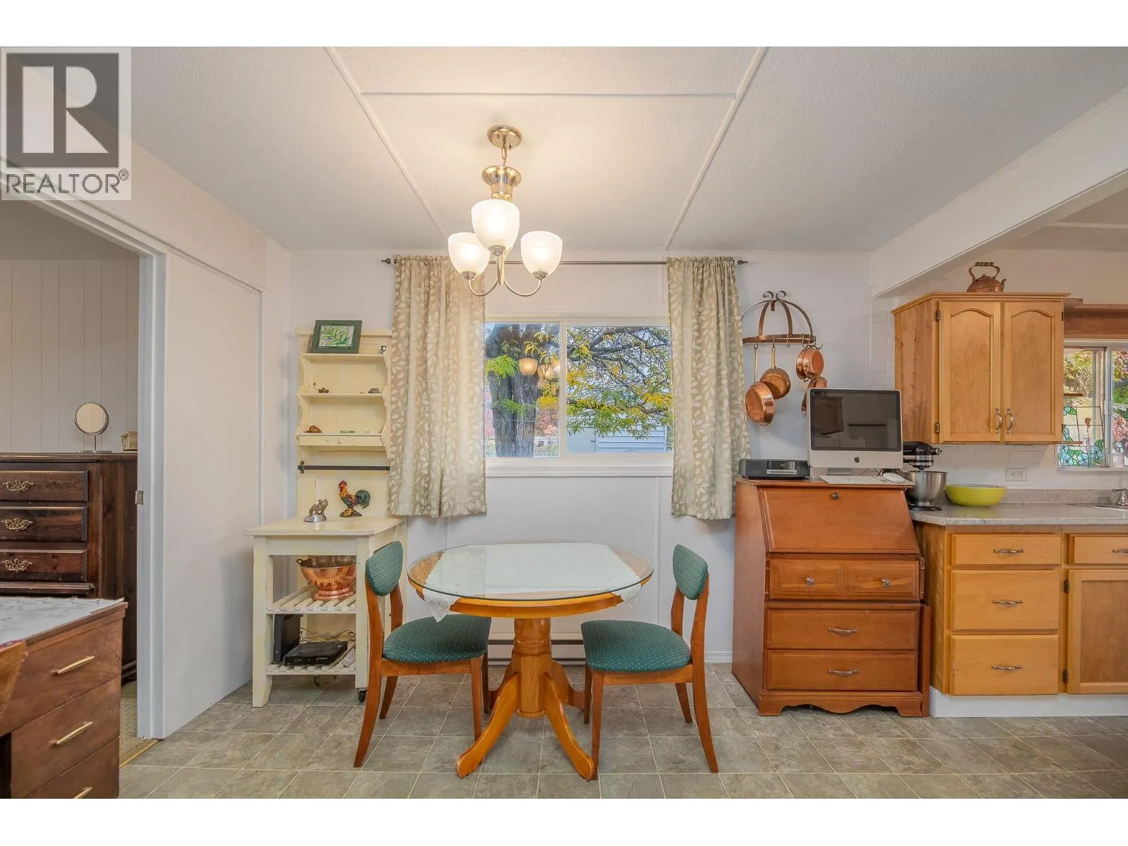 402 Conklin Avenue