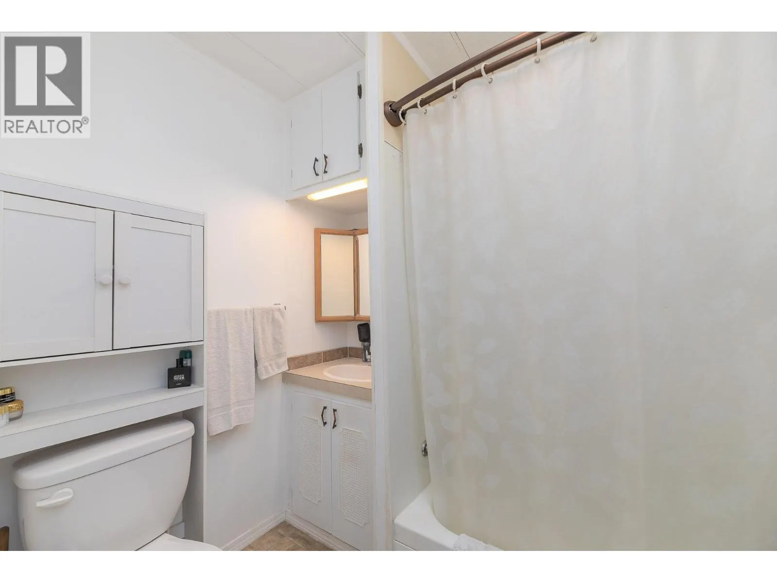 402 Conklin Avenue