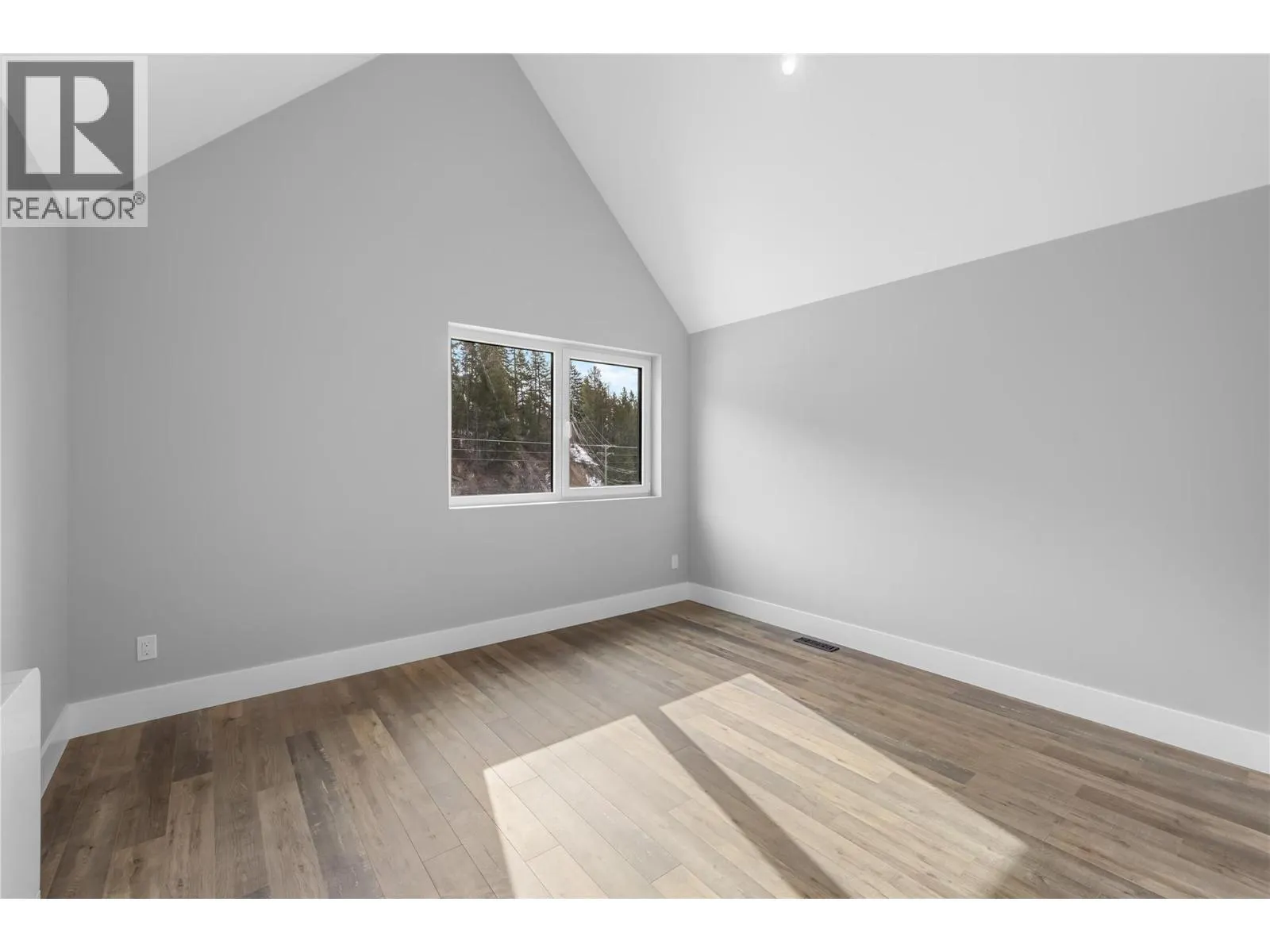 85 Wallinger Avenue