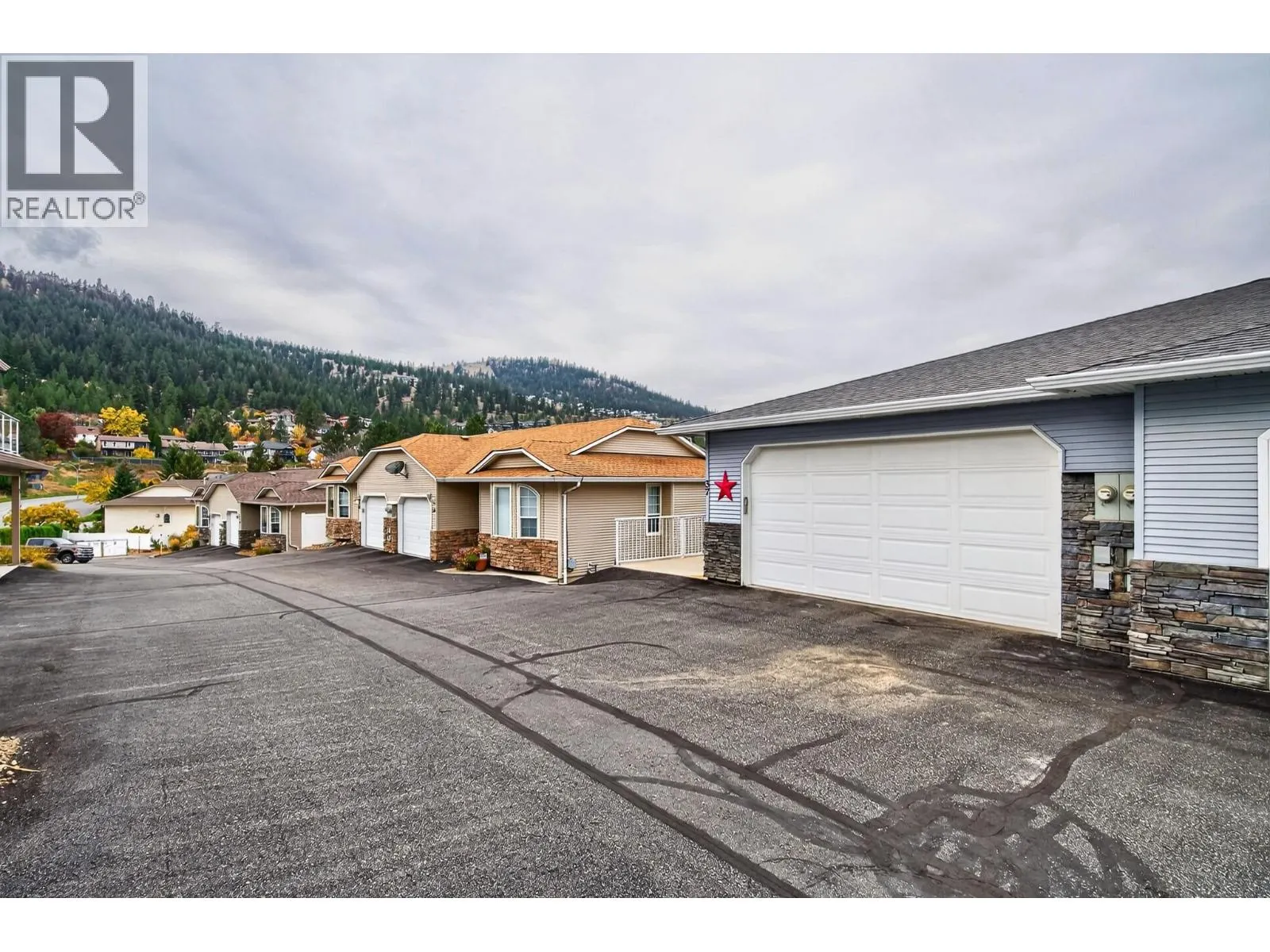 2210 Qu'appelle Boulevard Unit# 37