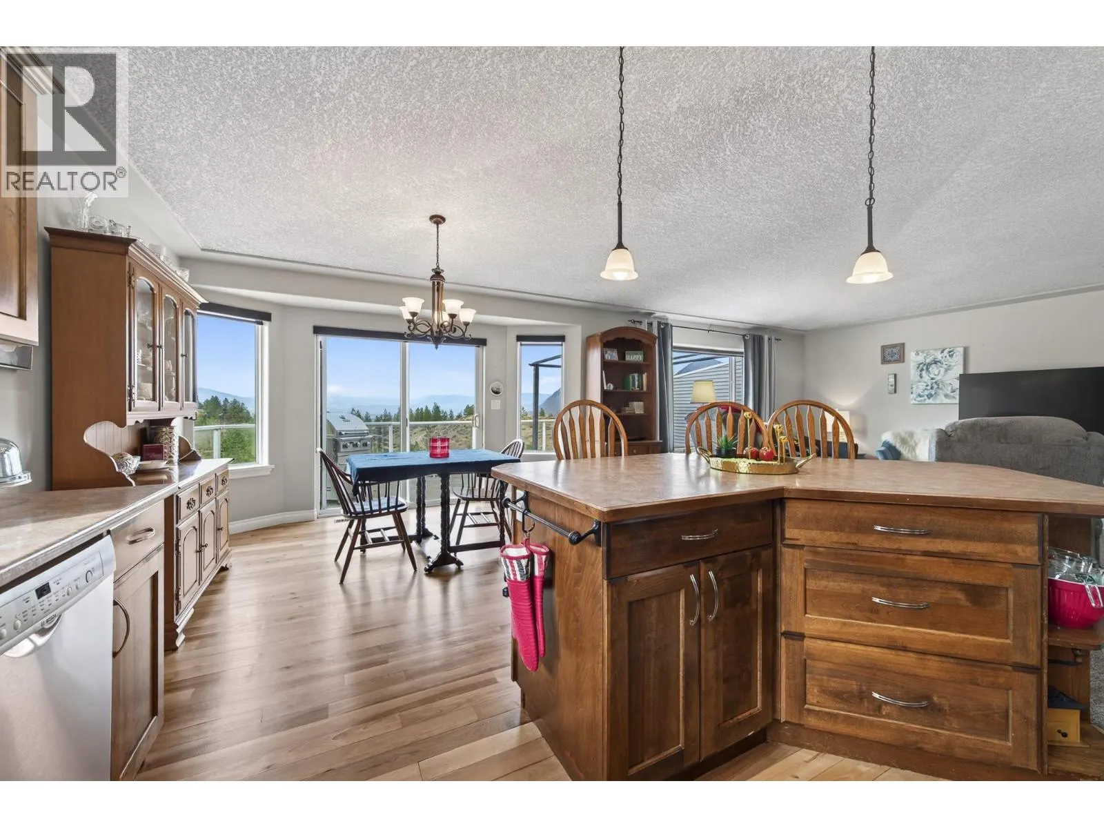 2210 Qu'appelle Boulevard Unit# 37