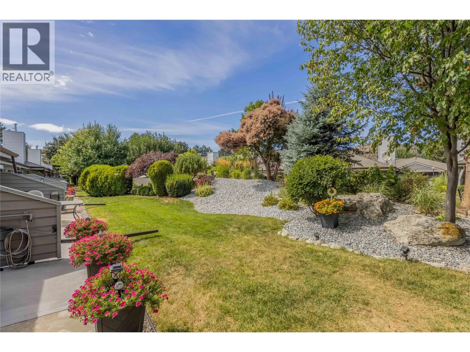 1765 Leckie Road Unit# 220