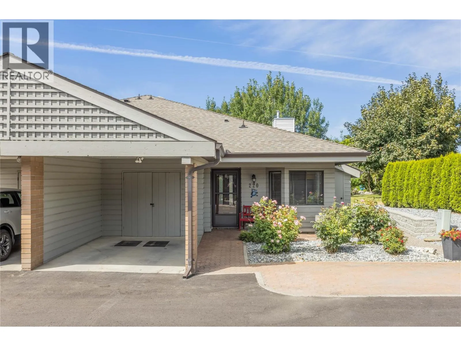 1765 Leckie Road Unit# 220