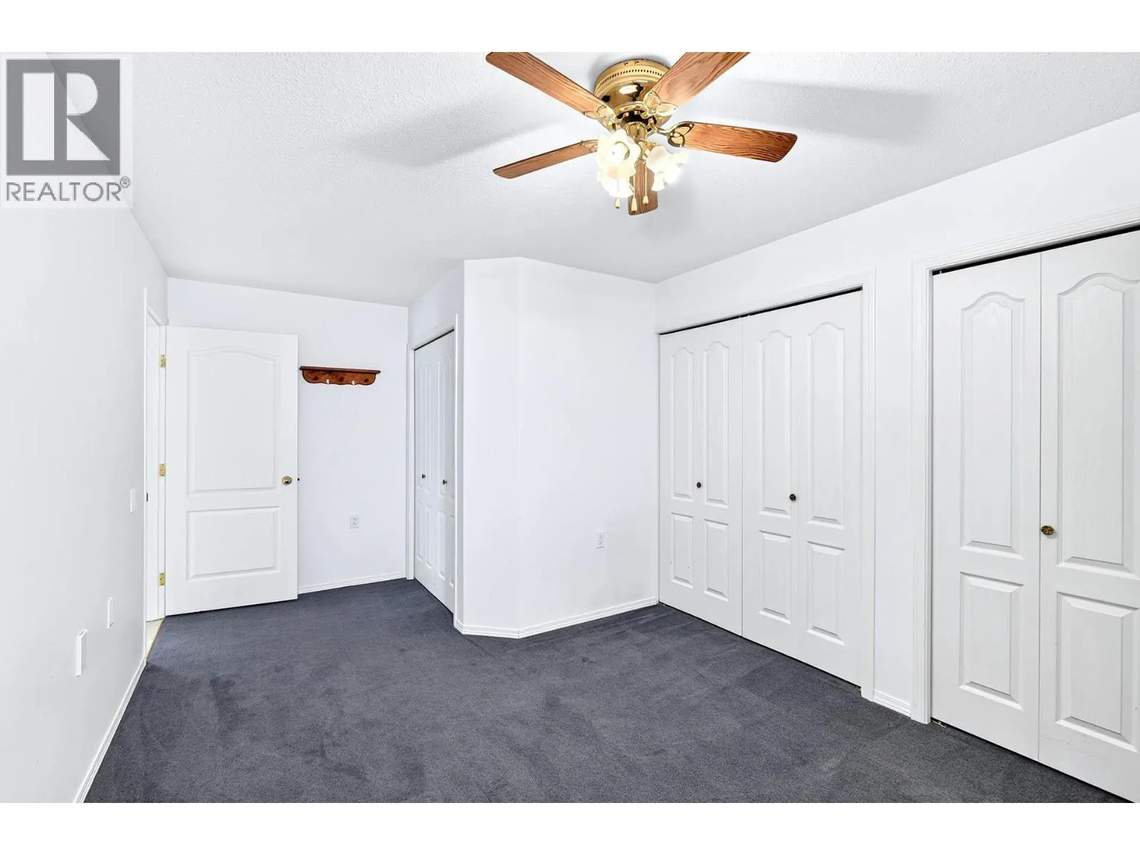 1575 Springhill Drive Unit# 31