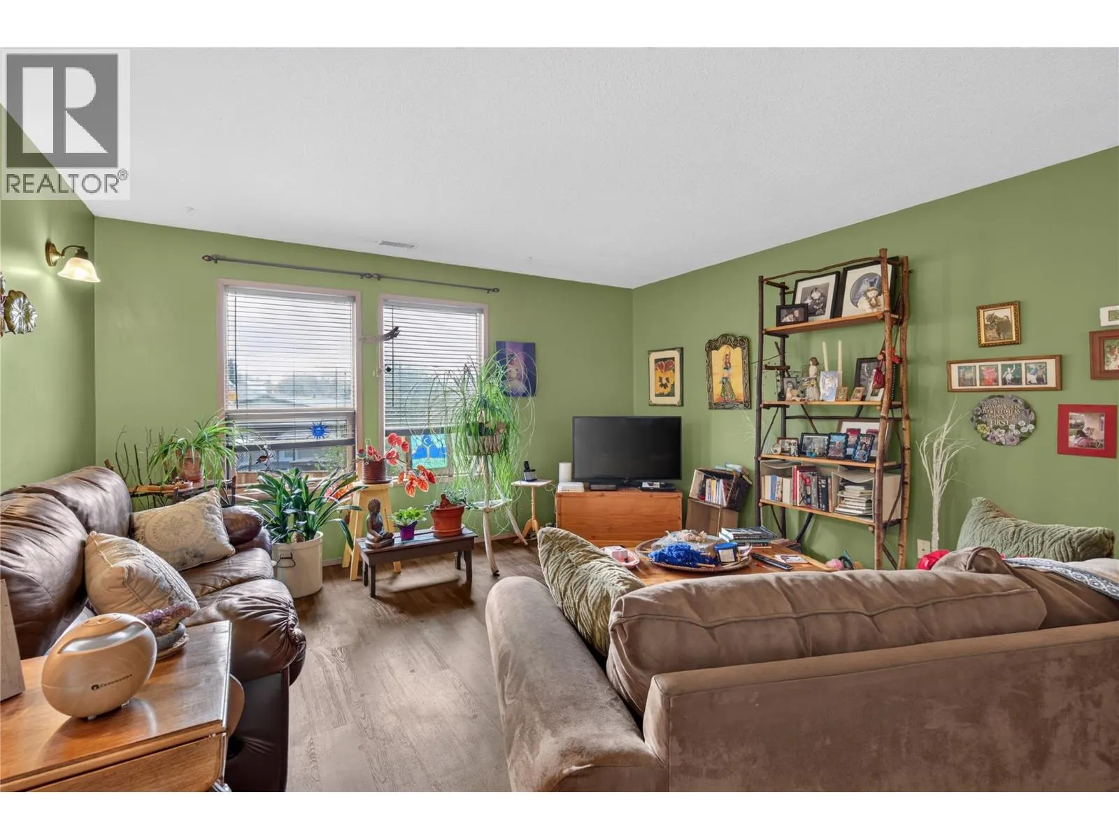 2195 Rosedale Avenue Unit# D